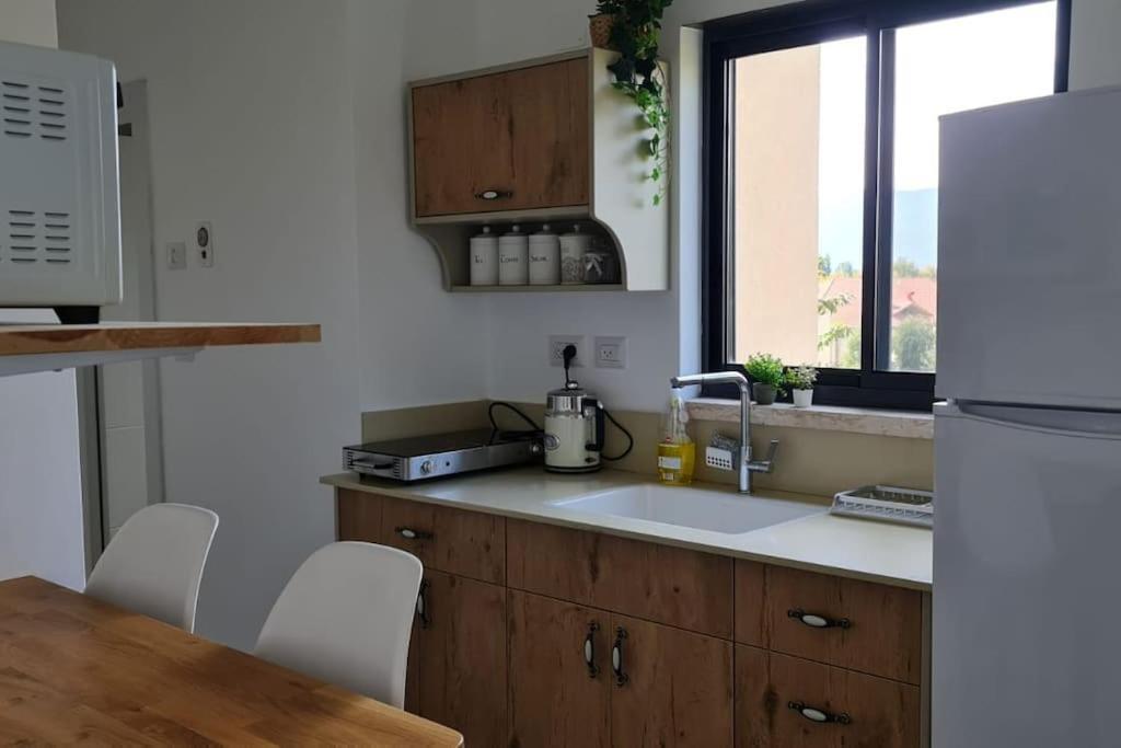 קסם של אירוח Apartamento HaGosherim Exterior foto
