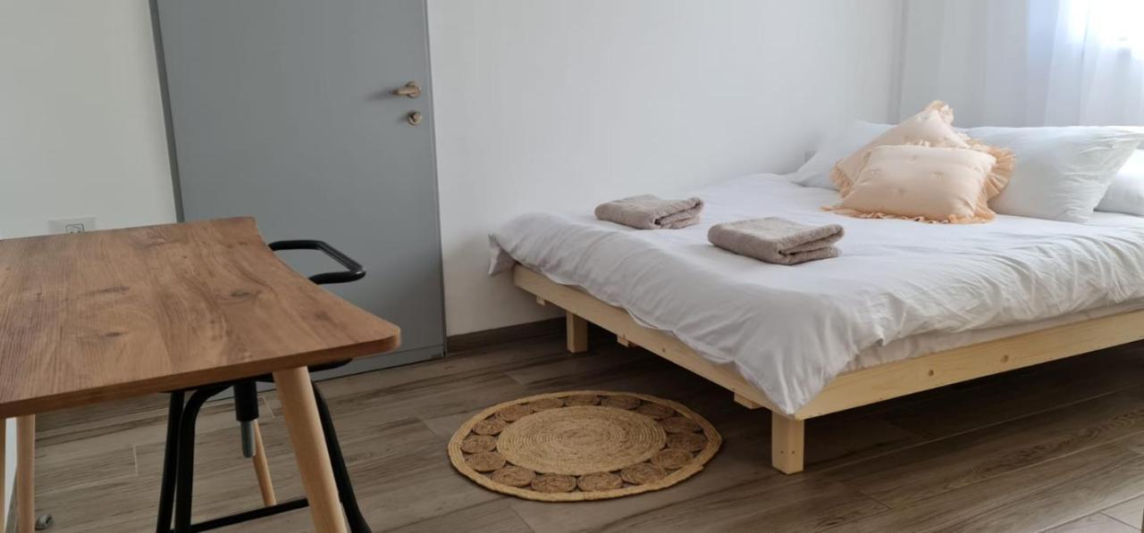 קסם של אירוח Apartamento HaGosherim Exterior foto